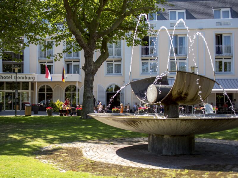 Hotel aan Zee, Overnachten aan zee